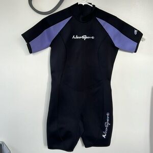 NeoSport Shorty Wetsuit 2mm Lavender and Black
